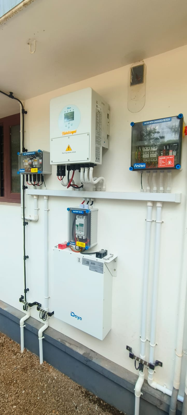Image of 5KW HYBRID SOLAR SYSTEM project in KUTTUR,THRISSUR