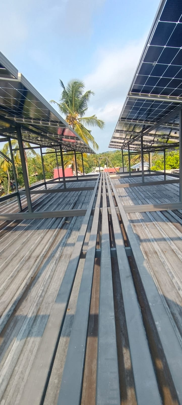 Image of 12KW HYBRID SOLAR SYSTEM project in PATTURAIKKAL, THRISSUR